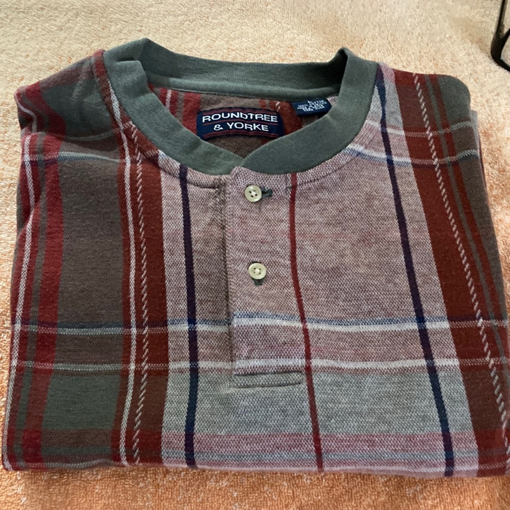 Roundtree & Yorke long sleeve knit shirt.